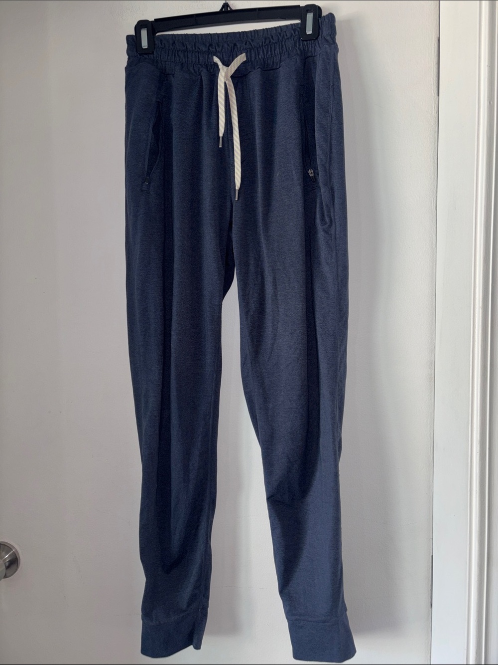 Vuori Joggers
